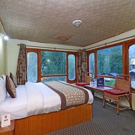 Oyo 18416 Hotel Park Palace Pahalgām Екстериор снимка