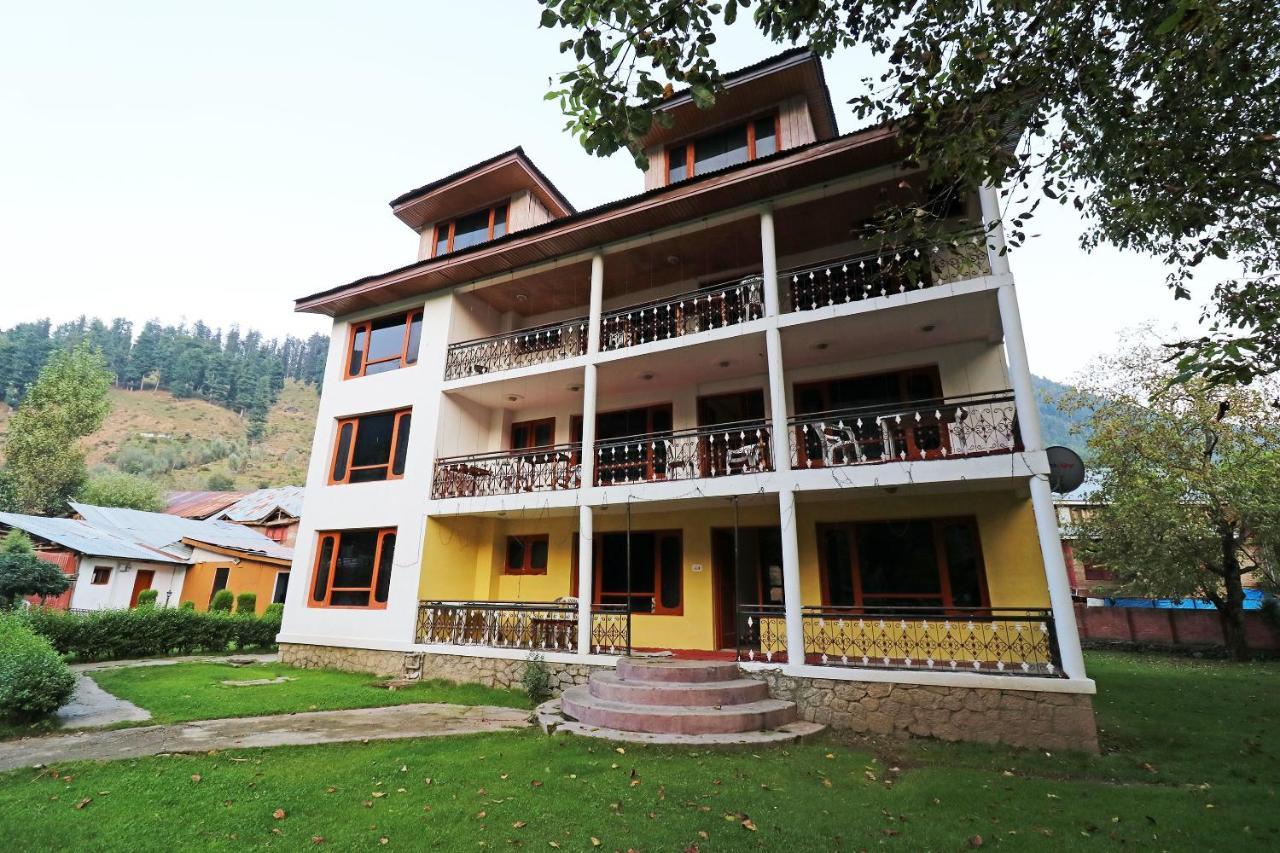 Oyo 18416 Hotel Park Palace Pahalgām Екстериор снимка